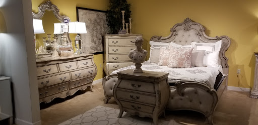 Furniture Store «Art Van Furniture», reviews and photos, 6500 E 14 Mile Rd, Warren, MI 48092, USA