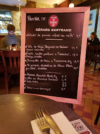 Carte du Café Petite à Paris