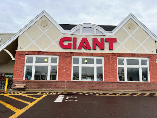 Grocery Store «Giant Food Stores», reviews and photos, 86 Glocker Way, Pottstown, PA 19465, USA