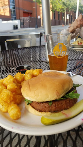 Brewpub «Foothills Brewpub», reviews and photos, 638 W 4th St, Winston-Salem, NC 27101, USA