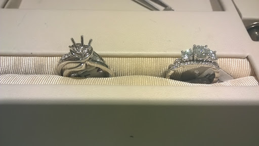 Jewelry Store «Jared The Galleria of Jewelry», reviews and photos, 975 Chesterfield Center, Chesterfield, MO 63017, USA