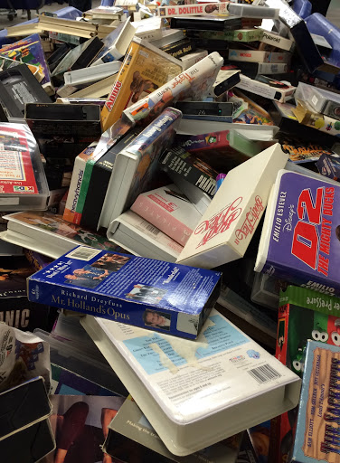 Thrift Store «St. Vincent de Paul Dig & Save Outlet», reviews and photos, 1900 S Park St, Madison, WI 53713, USA