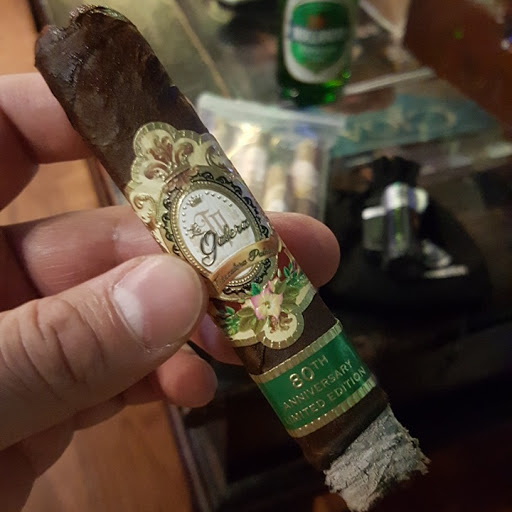 Cigar Shop «Amadiz Cigar Inc», reviews and photos, 470 City Island Ave, Bronx, NY 10464, USA