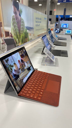 Electronics Store «Best Buy», reviews and photos, 11301 W Pico Blvd, Los Angeles, CA 90064, USA