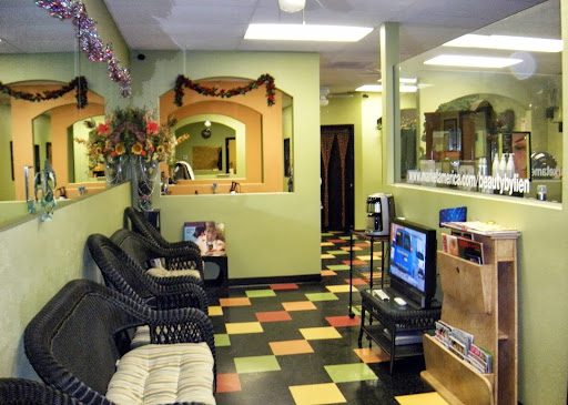 Hair Salon «Le Salon», reviews and photos, 5727 SW Green Oaks Blvd, Arlington, TX 76017, USA