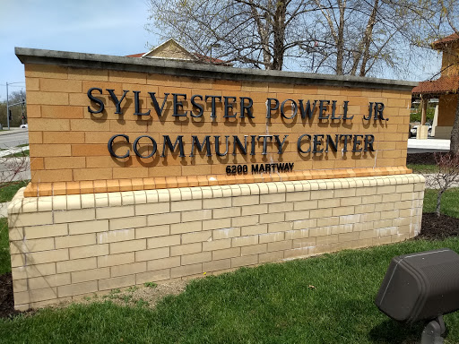 Community Center «Sylvester Powell Jr. Community Center», reviews and photos, 6200 Martway St, Mission, KS 66202, USA