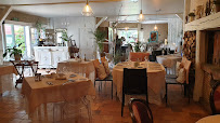 Atmosphère du Restaurant français Restaurant La Boulaye à Athée-sur-Cher - n°15