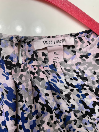 Dry Cleaner «The Clothes Hangar - Green Cleaner», reviews and photos, 5110 N Dysart Rd #112, Litchfield Park, AZ 85340, USA