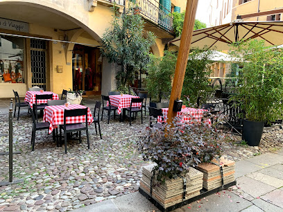 Cafe, El Pilar - Piazza dei Signori, 8, 35139 Padova PD, Italy