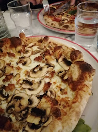 Pizza du Restaurant italien PIZZERIA MARCELLO CHAMBRAY LES TOURS - n°15