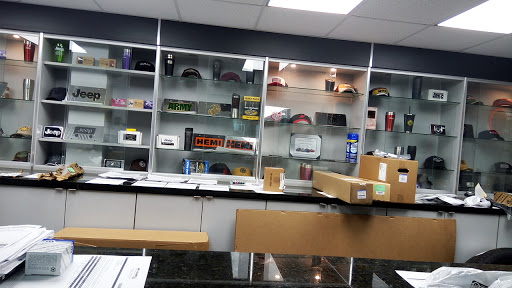 Car Dealer «Joey Accardi Chrysler, Dodge, Jeep, Ram», reviews and photos, 909 S Federal Hwy, Pompano Beach, FL 33062, USA