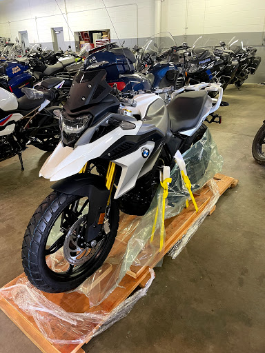 BMW Motorcycle Dealer «BMW Motorcycles Southeast Michigan», reviews and photos, 14855 Sheldon Rd, Plymouth, MI 48170, USA