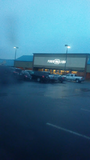 Grocery Store «Food Lion», reviews and photos, 6358 Village Center Dr, Bealeton, VA 22712, USA