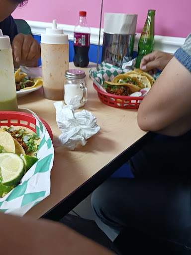 Mexican Grocery Store «LA MEXICANA», reviews and photos, 332 Willowbend Rd, Peachtree City, GA 30269, USA