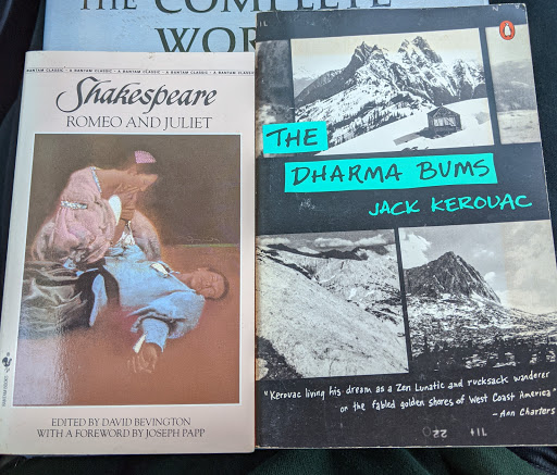 Book Store «Ink Spell Books», reviews and photos, 500 Purisima Way, Half Moon Bay, CA 94019, USA