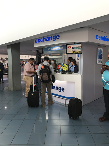 Places to exchange dollars in Managua