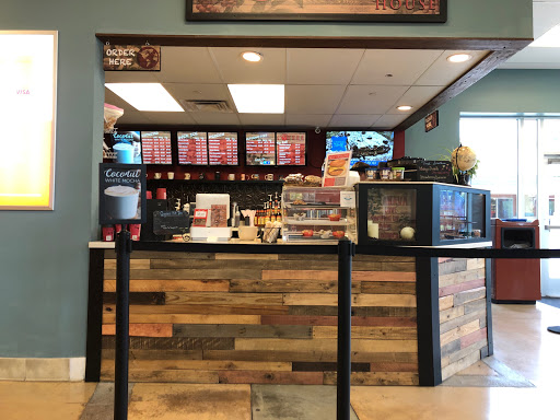 Shopping Mall «Cincinnati Premium Outlets», reviews and photos, 400 Premium Outlets Dr, Monroe, OH 45050, USA