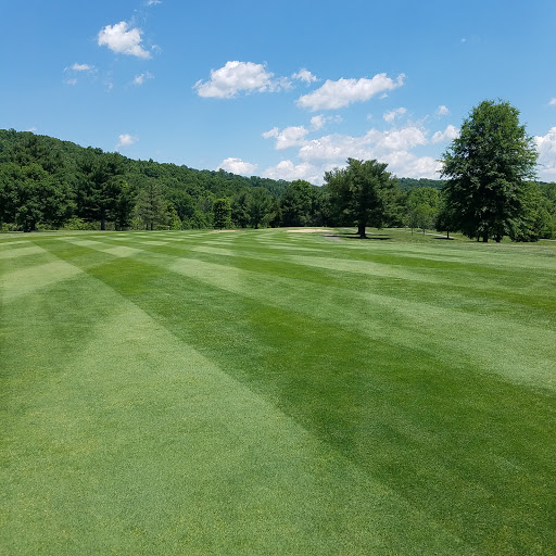 Country Club «Greenhills Country Club», reviews and photos, Old Rte 56, Ravenswood, WV 26164, USA