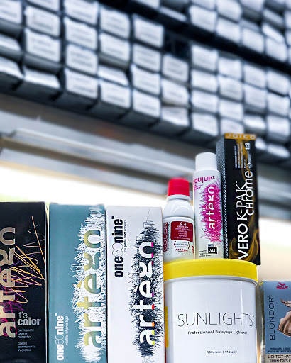 Beauty Salon «Salon 01», reviews and photos, 200 City Center Dr, Carmel, IN 46032, USA