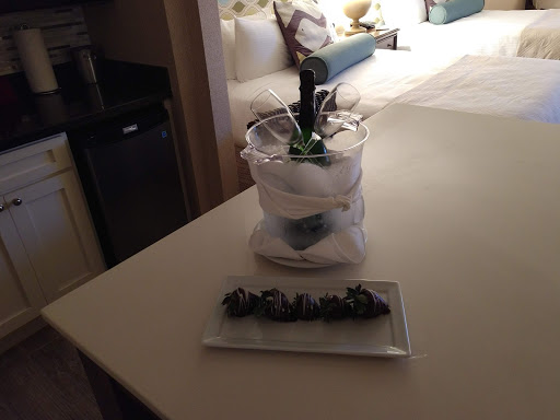 Beach Resort «Omni Hilton Head Oceanfront Resort», reviews and photos