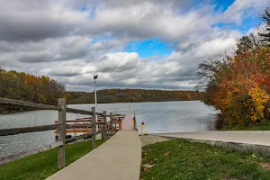 Cross Creek Lake image