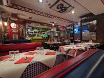 Atmosphère du Restaurant américain Rest'O'Rock à Rouen - n°16