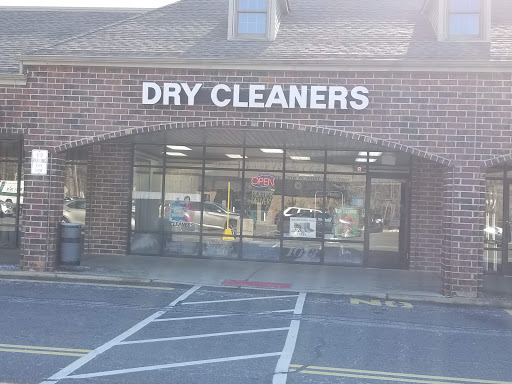 Dry Cleaner «Inman Grove Cleaners», reviews and photos, 1073 Inman Ave, Edison, NJ 08820, USA