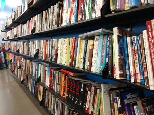 Thrift Store «Thunderbird & Dysart Goodwill Retail Store & Donation Center», reviews and photos, 13055 W Thunderbird Rd, El Mirage, AZ 85335, USA