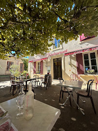Atmosphère du Restaurant le Café De Pissos - n°2