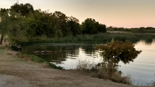 Park «Mountain Creek Lake Park Pavilion», reviews and photos, 2402 Cardiff St, Grand Prairie, TX 75051, USA