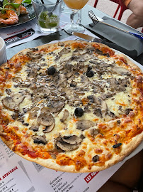 Pizza du Restaurant Le Ker Bleu à Perros-Guirec - n°18