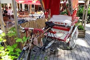 PEACOCK - Indian Streetfood im Zoo Dortmund image