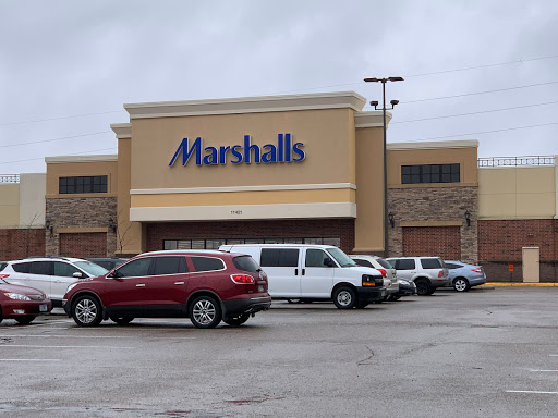 Marshalls, 11421 Fountains Dr, Maple Grove, MN 55311, USA, 