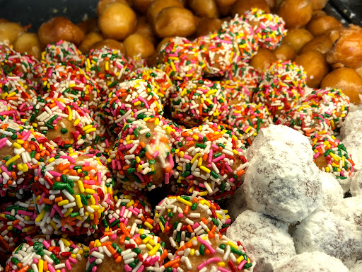 Donut Shop «Stevenson Donuts & Bakery», reviews and photos, 25814 Hemingway Ave, Stevenson Ranch, CA 91381, USA