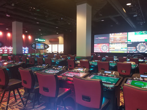 Shopping Mall «Westfield South Shore», reviews and photos, 1701 Sunrise Hwy, Bay Shore, NY 11706, USA