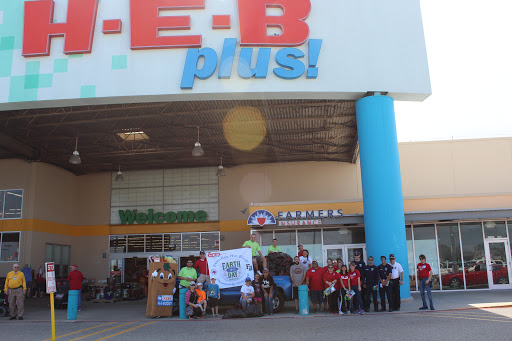 Grocery Store «H-E-B plus!», reviews and photos, 1145 Waldron Rd, Corpus Christi, TX 78418, USA