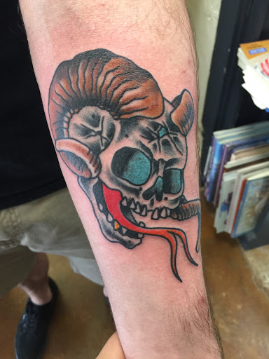 Tattoo Shop «The Rusty Needle Tattoo», reviews and photos, 1270 Harkrider St, Conway, AR 72032, USA