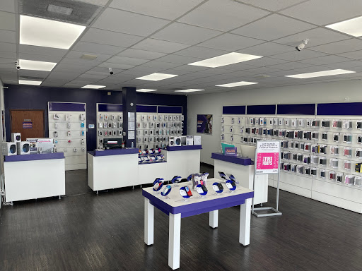 Cell Phone Store «MetroPCS Authorized Dealer», reviews and photos, 450 E Hwy 67, Duncanville, TX 75137, USA