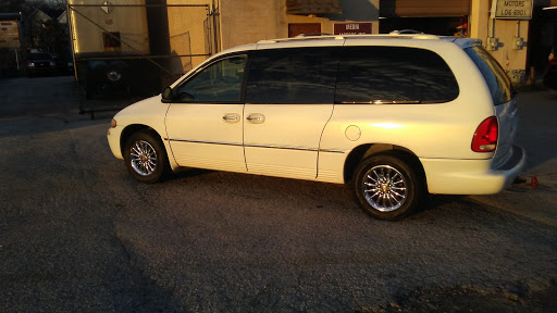 Auto Body Shop «Concord Auto Body Shop», reviews and photos, 610 Painter St, Media, PA 19063, USA