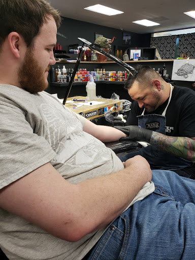 Tattoo Shop «Alter Ego Tattoo», reviews and photos, 7212 Kingston Pike, Knoxville, TN 37919, USA