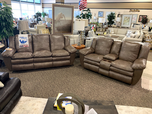 Furniture Store «High Point Furniture», reviews and photos, 11060 Alpharetta Hwy #128, Roswell, GA 30076, USA