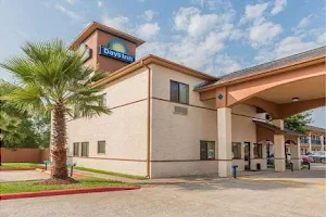 Days Inn by Wyndham Dickinson TX image