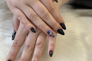 Topacio Nails image