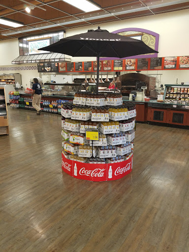 Supermarket «Price Chopper», reviews and photos, 251 Kennedy Dr, Putnam, CT 06260, USA