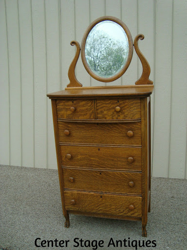 Antique Furniture Store «Center Stage Antiques», reviews and photos, 41 King St, Mt Holly, NJ 08060, USA