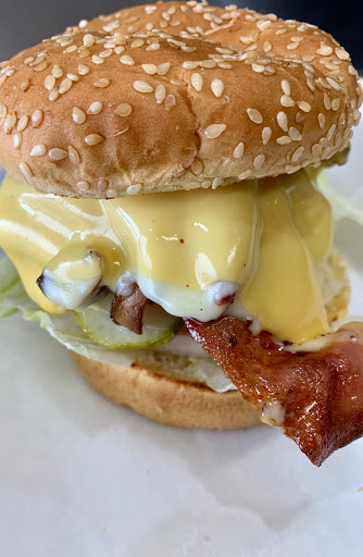 Hamburger Restaurant «lov-a burger», reviews and photos, 49660 Gratiot Ave, New Baltimore, MI 48051, USA