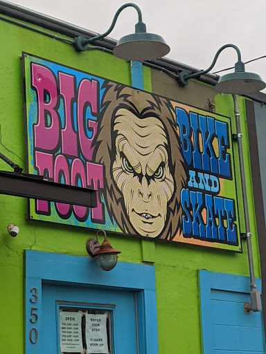 Skateboard Shop «BIGFOOT BIKE AND SKATE», reviews and photos, 350 E Ward St, Milwaukee, WI 53207, USA
