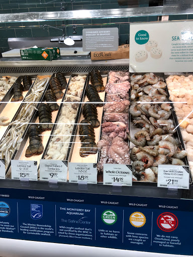 Grocery Store «Whole Foods Market», reviews and photos, 150 Ledge Rd, Darien, CT 06820, USA