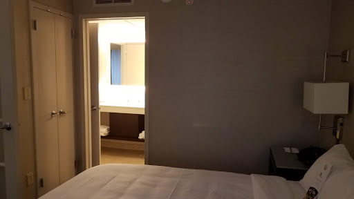 Hotel «Chicago Marriott Suites by Marriott Downers Grove», reviews and photos, 1500 Opus Pl, Downers Grove, IL 60515, USA