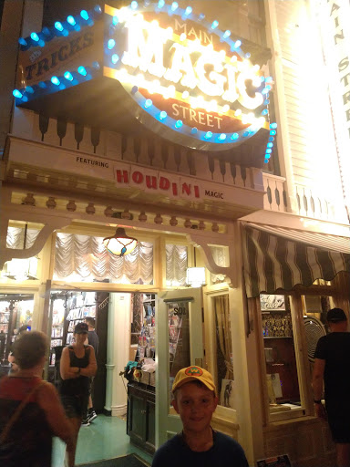 Houdini's Magic Shop